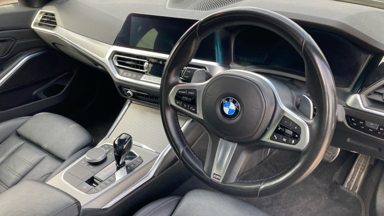 BMW 3 Series 330e M Sport 4dr Step Auto Saloon